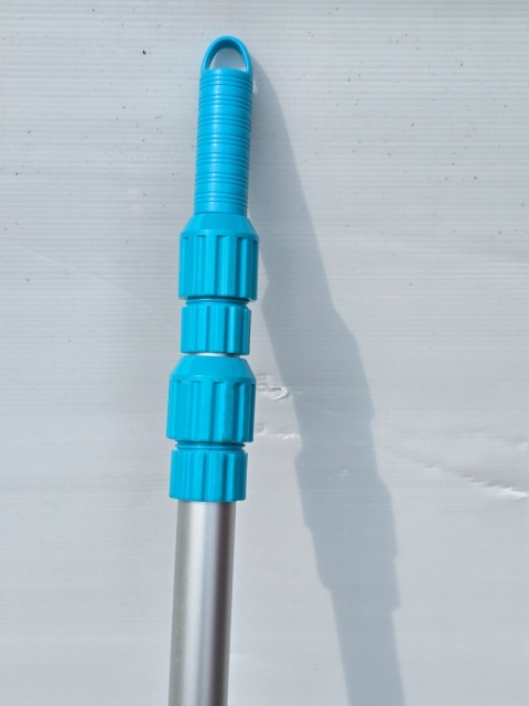 Akcesoria do czyszczenia basenu kij teleskopowy 279cm do siatki INTEX Akcesoria do czyszczenia basenu kij teleskopowy 279cm do siatki INTEX