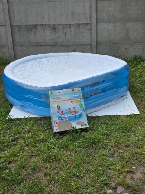 Basen ogrodowy Intex z siedziskiem 224 x 216 x 76 cm 57190 Basen ogrodowy Intex z siedziskiem 224 x 216 x 76 cm 57190