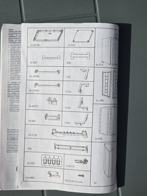 KETER Szafa gospodarcza JOLLY Utility szara w.166, szer.68, gł.39cm. KETER Szafa gospodarcza JOLLY Utility szara w.166, szer.68, gł.39cm.