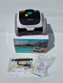 Robot do czyszczenia basenów 120-150m2 150 minut IPX8 41F-95F WYBOT C1