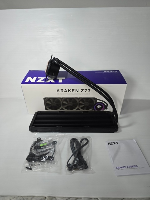 Chłodzenie wodne NZXT Kraken Z73 Black LCD RL-KRZ73-01(W) Chłodzenie wodne NZXT Kraken Z73 Black LCD RL-KRZ73-01(W)