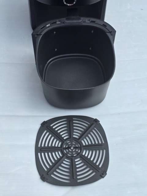Frytkownica nieprzywierająca 10xprog AIRFRYER 5,5L pojemność 5,50 l Frytkownica nieprzywierająca 10xprog AIRFRYER 5,5L pojemność 5,50 l