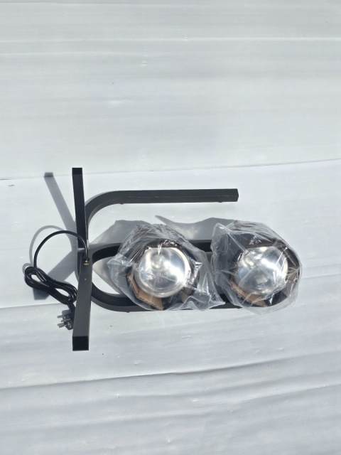 Lampa do podgrzewania potraw, czarna Bezodpryskowe żarówki w zestawie Lampa do podgrzewania potraw, czarna Bezodpryskowe żarówki w zestawie