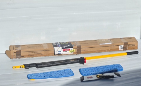 Mop Rubbermaid Czarno - żółty system czyszczący z mikrowłókien 1.42m Mop Rubbermaid Czarno - żółty system czyszczący z mikrowłókien 1.42m