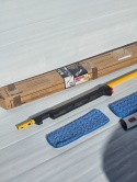Mop Rubbermaid Czarno - żółty system czyszczący z mikrowłókien 1.42m