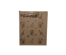 Strzępiony czarny papier, do wypełniania pudełek prezentowych.próżnia