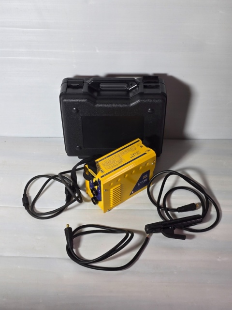 Spawarka inwertorowa GYSMI 160P + Walizka 1x230V 10-160A Spawarka inwertorowa GYSMI 160P + Walizka 1x230V 10-160A