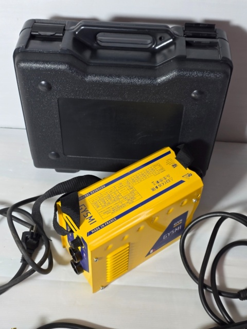 Spawarka inwertorowa GYSMI 160P + Walizka 1x230V 10-160A Spawarka inwertorowa GYSMI 160P + Walizka 1x230V 10-160A