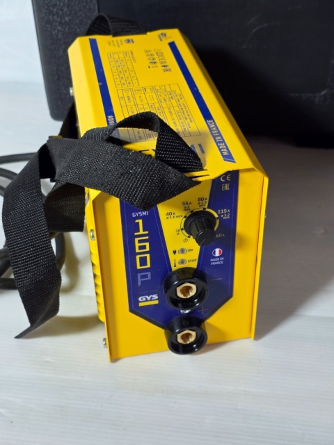 Spawarka inwertorowa GYSMI 160P + Walizka 1x230V 10-160A Spawarka inwertorowa GYSMI 160P + Walizka 1x230V 10-160A