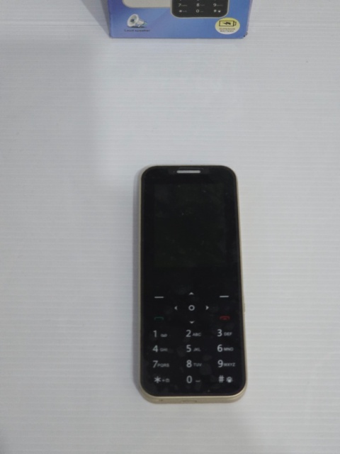 Telefon komórkowy MKTEL M14 ,na 4 karty sim