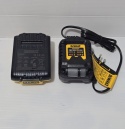 Zestaw Dewalt DCS335N Wyrzynarka Akumulatorowa 18V 135mm ładowarka+aku