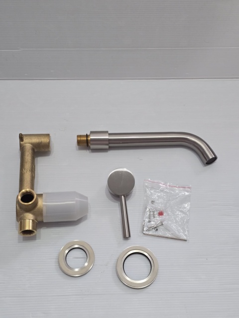 Bateria umywalkowa podtynkowa srebny mat wylewka 21 cm