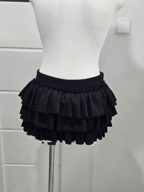 Czarna elegancka mini spódniczka z falbanami Rozmiar M