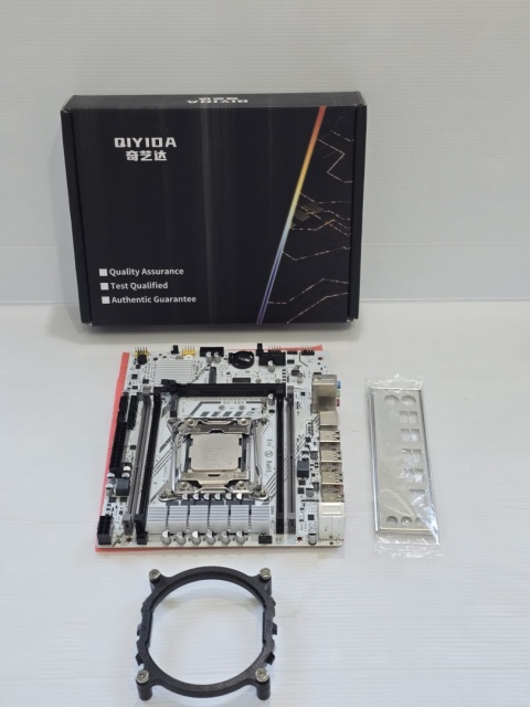 Płyta główna+procesor QIYIDA X99+Intel Xeon E5 2630 V4 DDR4 M-ATX NVMe