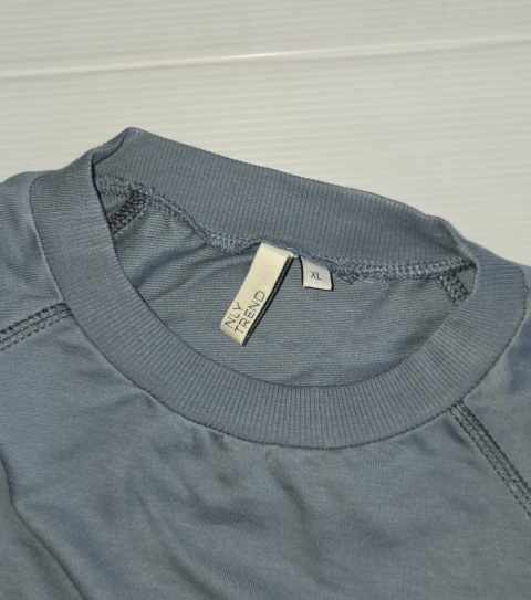 Krótka bluza Rozmiar XL NLY Trend by Nelly szara 100% bawełna crop top