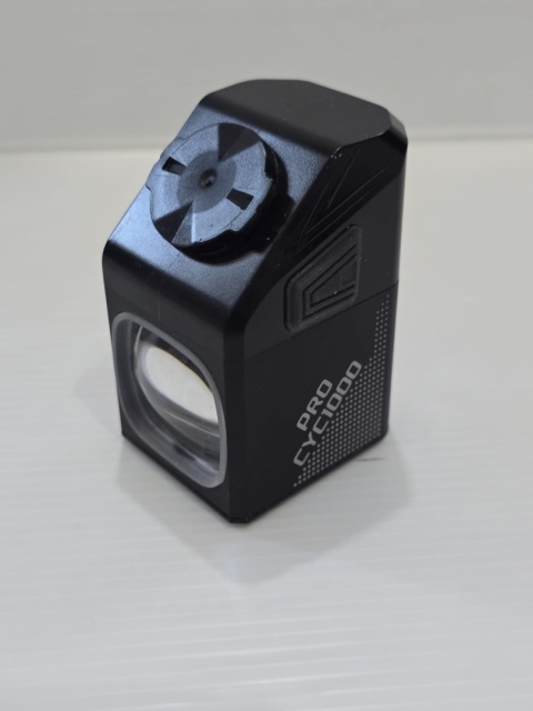 Lampka rowerowa 1000 lm LED USB-C pilot IPX4 mocna przednia