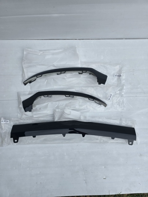 Listwa zderzaka AMG Mercedes W205 C205 A205 S205 przód