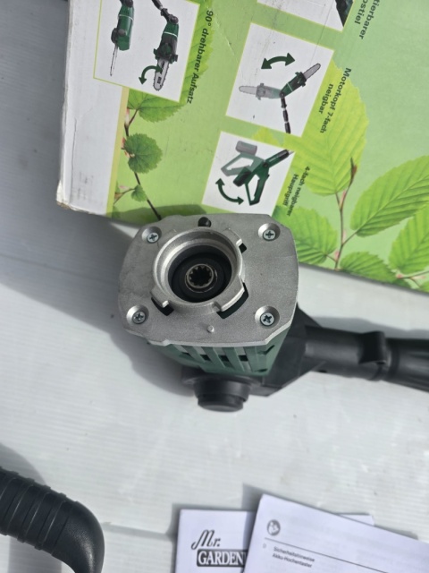 Piła łańcuchowa AKU do gałęzi wysięgnik,HA 18 Li T PXC, teleskop