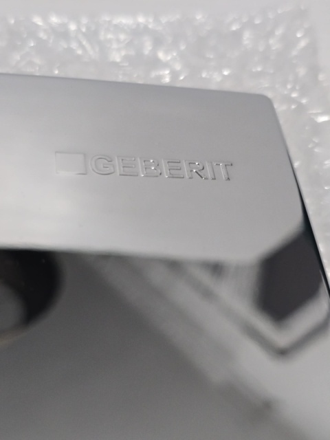 Przycisk spłukujący Geberit Delta21 chrom do WC stelaż Delta.